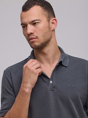 גאנט פולו בצבע אפור ווש GANT polo (REGULAR fit) dark gray sun faded 005