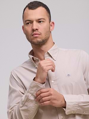 חולצה מכופתרת light beige poplin GANT Slim Fit בז' עדין