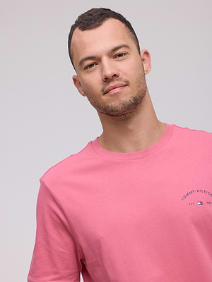 TOMMY HILFIGER logo t shirt חולצה בצבע ורוד עם לוגו הדפס צידי והדפס בגב - L