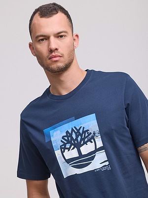 TIMBERLAND  logo t shirt חולצה בצבע כחול עם ריבוע המותג בתכלת - L