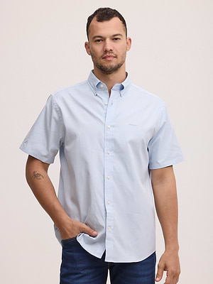 חולצה מכופתרת שרוול קצר בצבע תכלת GANT oxford (REGULAR Fit) light blue