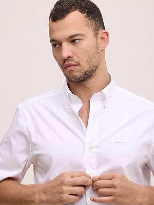 חולצה מכופתרת שרוול קצר בצבע לבן GANT oxford (REGULAR Fit) white - xxl