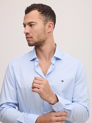 TOMMY HILFIGER light blue shirt tailor made slim fit מכופתרת בצבע תכלת לוגו קטן