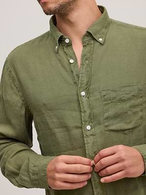 GANT linen shirt long sleeve מכופתרת פשתן  שרוול ארוך בצבע ירוק זית עם כיס ולוגו רקום טון על טון