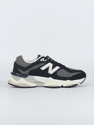 NEW BALANCE 9060 U9060510 סניקרס בצבע שחור משולב לבן