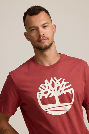 TIMBERLAND logo t shirt חולצה בצבע אדום מעושן עם לוגו לבן במרכז המוצר P-121