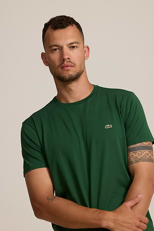 LACOSTE t shirt short sleeve טי שירט לקוסט בצבע ירוק רולקס 132 עם התנין האייקוני (REGULAR FIT) - l