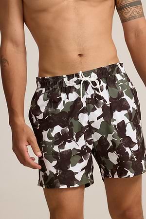 BOSS swimshort  small logo בגד ים בצבע פרחוני ירוק חום לבן