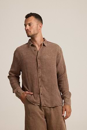 2512 shirt brown oversize מכופתרת בד טטרה בצבע חום שוקולד  (חלק מסט)