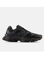 NEW BALANCE 9060 U90606TO סניקרס בצבע שחור עיטורים לבנים
