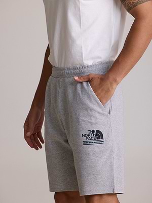 THE NORTH FACE logo pants מכנס קצר בצבע אפור בהרי לוגו שחור כחול
