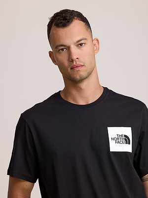 THE NORTH FACE logo t shirt חולצה בצבע שחור עם לוגו ריבוע לבן צידי T-62 - xxl