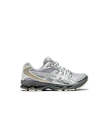 ASICS gel-kayano 14 1203A537 025   סניקרס קאיינו בצבע כסוף זהב אפור A-13