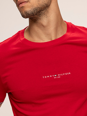 TOMMY HILFIGER red t shirt חולצה בצבע אדום עם לוגו קטן בחזה X-30