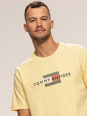 TOMMY HILFIGER yellow t shirt חולצה בצבע צהוב עם רקמה X-10(