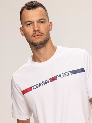 TOMMY HILFIGER white t shirt חולצה בצבע לבן עם הדפס  X-58