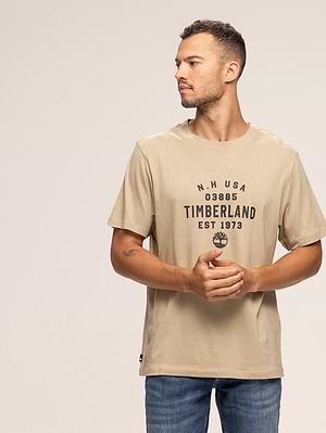TIMBERLAND beige t shirt חולצה בצבע בז' ירקרק עם לוגו במרכז בחזה P-115