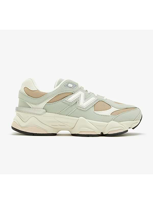 NEW BALANCE 9060 G90604BR סניקרס בצבע פיסטוק משולב חום (מכירה מוקדמת זמין למסירה 14/09/26) דגם נשים/ילדים