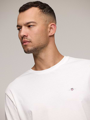 GANT long sleeve t shirt white חולצה שרוול ארוך בצבע לבן סמל קטן