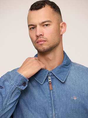 GANT indigo windcheater jacket ג'קט בצבע ג'ינס בהיר לוגו קטן