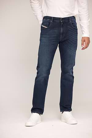 DIESEL D-KROOLEY BW JOGG בצבע כחול גינס 09P94